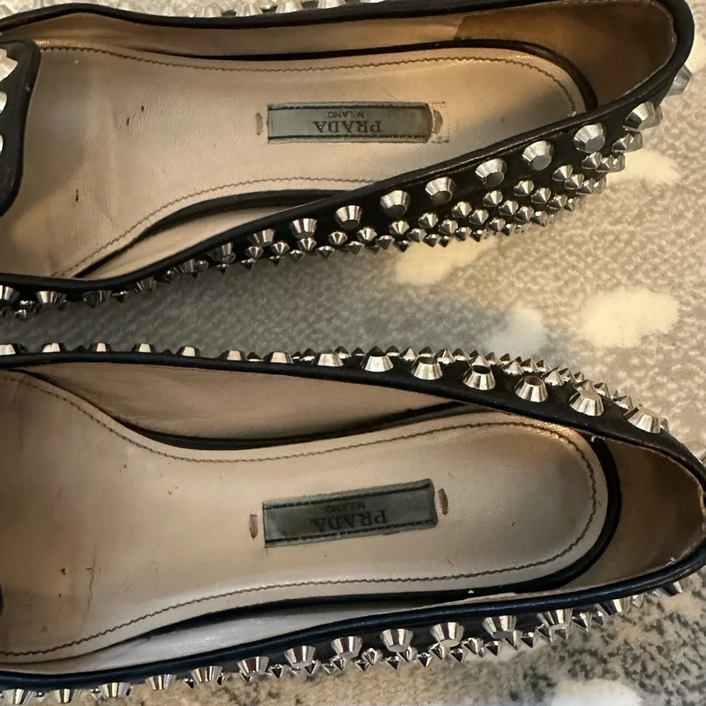 Prada Black Leather Studded Flat Loafers, 37.5 - Picture 4 of 5